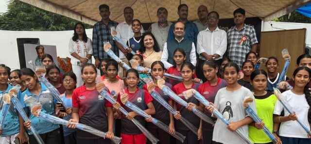 हर घर हॉकी